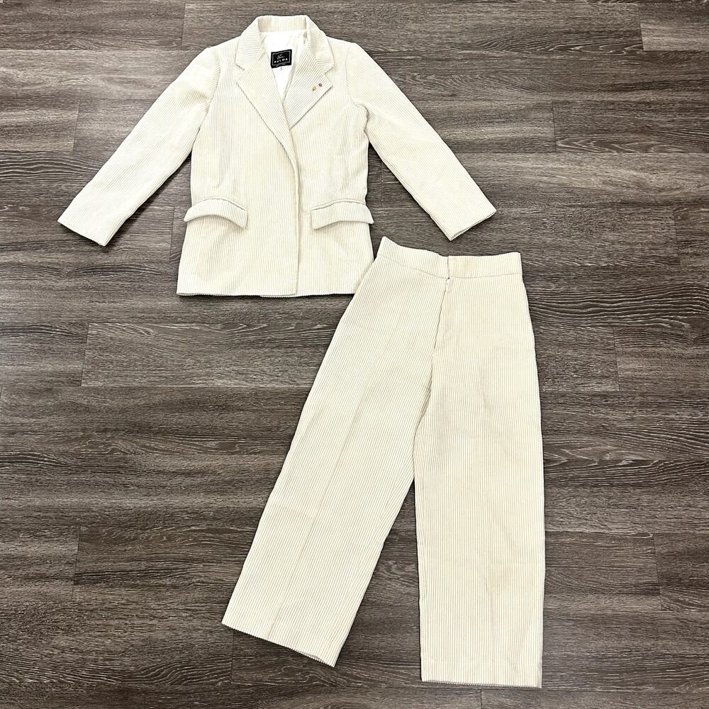 EUC‎ Van Palma Corduroy Jacket & Cropped Pant Set Cream Ribbed Blazer Suit Small
